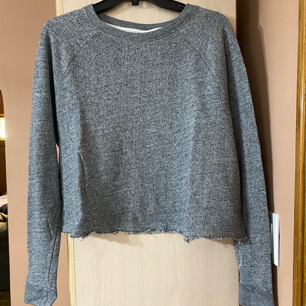 Mossimo Women’s Crewneck Cropped Sweater